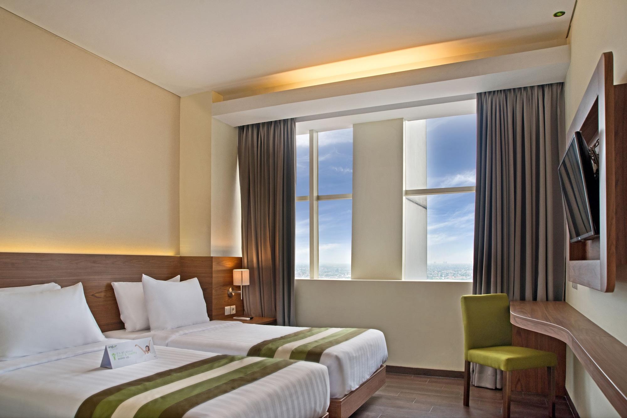 Grand Whiz Poins Simatupang Jakarta Exterior photo